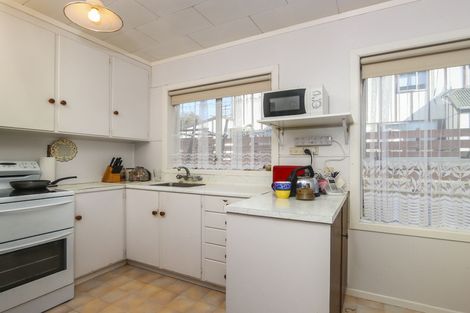 Photo of property in 1/7 Miro Street, New Lynn, Auckland, 0600