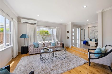 Photo of property in 21a O'halloran Road, Howick, Auckland, 2014