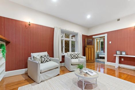 Photo of property in 91 Opawa Road, Opawa, Christchurch, 8023