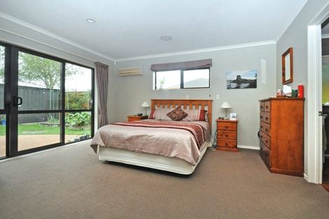 Photo of property in 6 O'sullivan Place, Waiuku, 2123