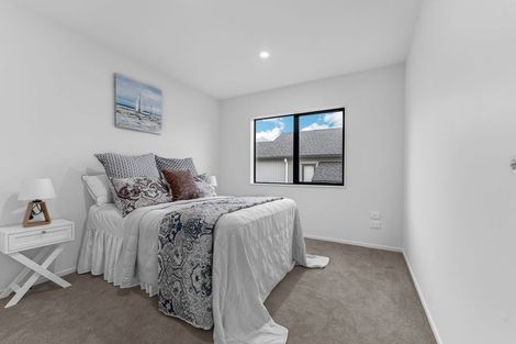 Photo of property in 11 Seagreen Avenue, Rosehill, 2113