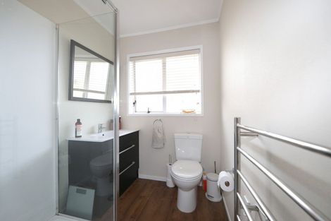 Photo of property in 4/50 Middle Road, Havelock North, 4130