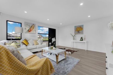 Photo of property in 11 Seagreen Avenue, Rosehill, 2113