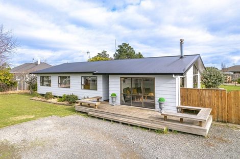 Photo of property in 20 Pukepapa Road, Marton, 4710