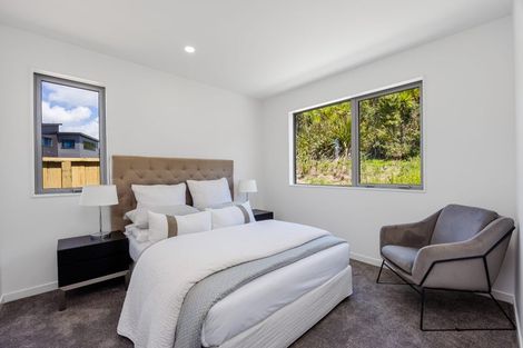 Photo of property in 46 Streamview Way, Long Bay, 0792
