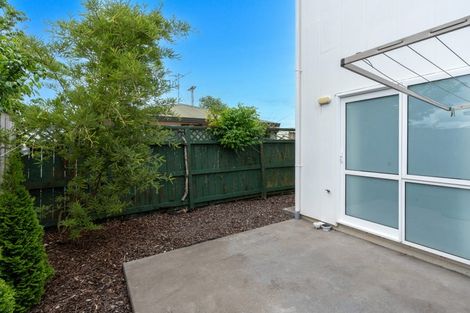 Photo of property in 24/10u Burrows Place, Frankton, Hamilton, 3204