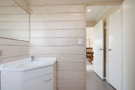 Photo of property in 42 Carina Way, Whitianga, 3510
