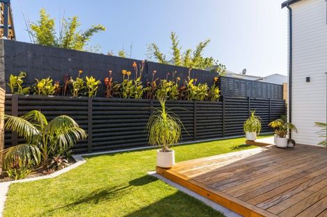 Photo of property in 6 Te Ara O Ngakeiha, Fitzroy, New Plymouth, 4312