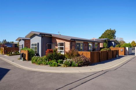 Photo of property in 28/56 Gladson Avenue, Sockburn, Christchurch, 8042