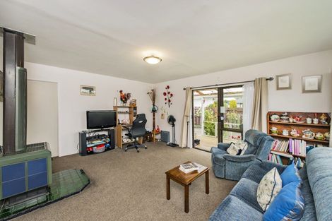 Photo of property in 22 Seadown Crescent, Amberley, 7410