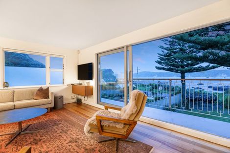 Photo of property in 185 Breaker Bay Road, Breaker Bay, Wellington, 6022