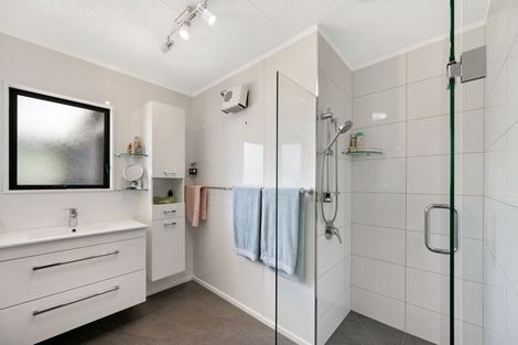 Photo of property in 1/38 Douglas Mclean Avenue, Marewa, Napier, 4110