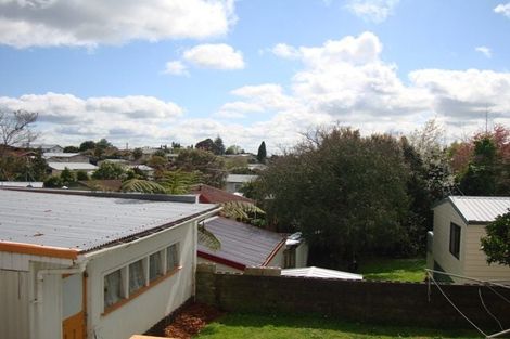 Photo of property in 16 Hamblyn Crescent, Nawton, Hamilton, 3200