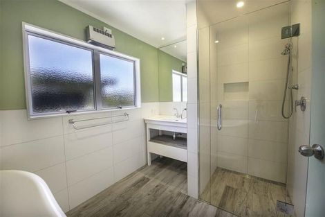 Photo of property in 55 Watchman Road, Westshore, Napier, 4110