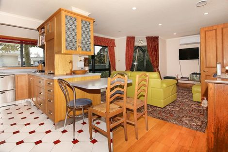 Photo of property in 15 Eastons Road, Westport, 7825