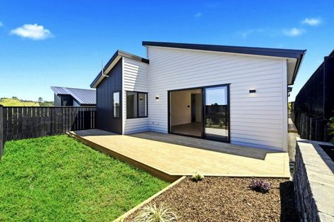 Photo of property in 76 Huanui Drive, Wainui, 0992