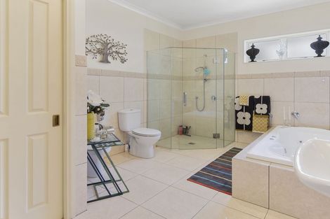 Photo of property in 27 Orion Drive, Welcome Bay, Tauranga, 3112