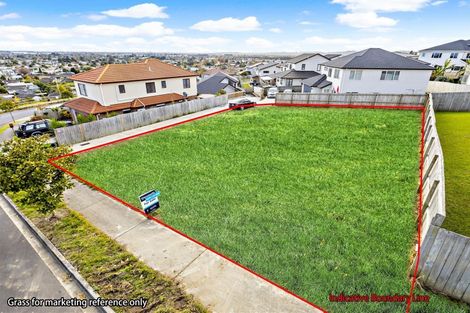 Photo of property in 58 Kirikiri Drive, Papakura, 2110