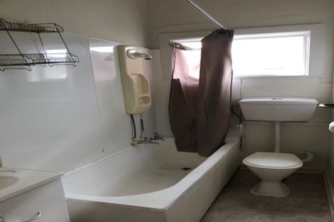 Photo of property in 186 Edgeware Road, Edgeware, Christchurch, 8013