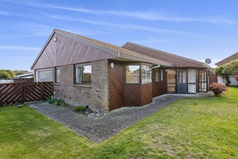 Photo of property in 47a Langdale Avenue, Paraparaumu, 5032