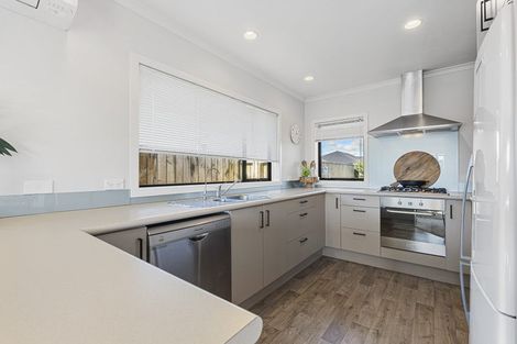 Photo of property in 11 Wilton Street, Westown, New Plymouth, 4310