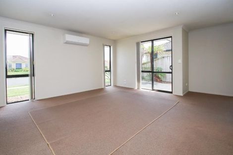 Photo of property in 30 Te Manatu Drive, Huntington, Hamilton, 3210