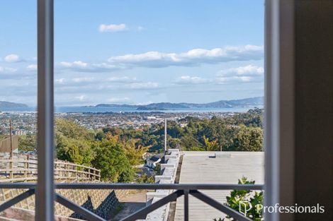 Photo of property in 66b Major Drive, Kelson, Lower Hutt, 5010