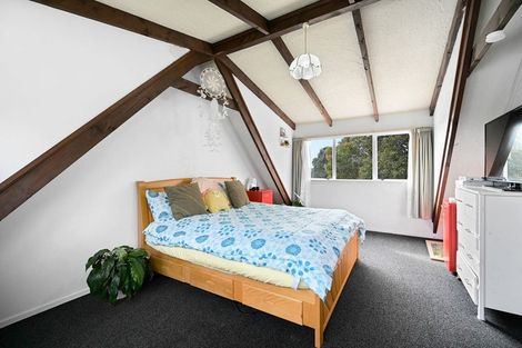 Photo of property in 9 Garland Drive, St Andrews, Hamilton, 3200
