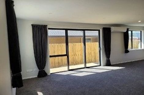Photo of property in 10- 12 Shannon Street, Clifton, Invercargill, 9812