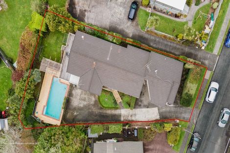 Photo of property in 4 Anzac Road, Pukekohe, 2120