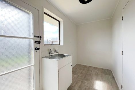 Photo of property in 6 Amber Lane, Melville, Hamilton, 3206