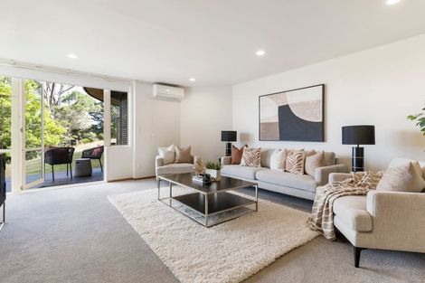 Photo of property in 27 Warman Road, Okura, Auckland, 0792