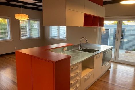 Photo of property in 90 Naylor Street, Hamilton East, Hamilton, 3216