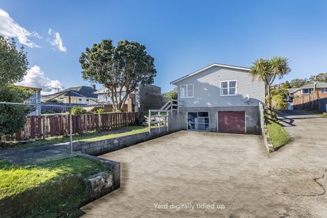 Photo of property in 19 Oswald Crescent, Paparangi, Wellington, 6037