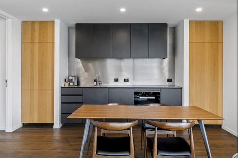 Photo of property in 1 Highlands Close, Queenstown, 9300