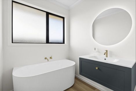 Photo of property in 30 Whakahaumako Road, Leamington, 3495