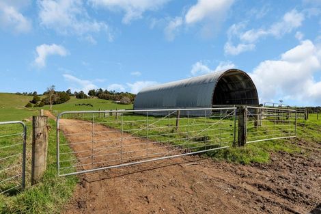 Photo of property in 122 Iranui Road, Inner Kaiti, Gisborne, 4010