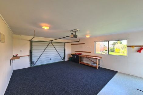 Photo of property in 6 Courthouse Lane, Coromandel, 3506