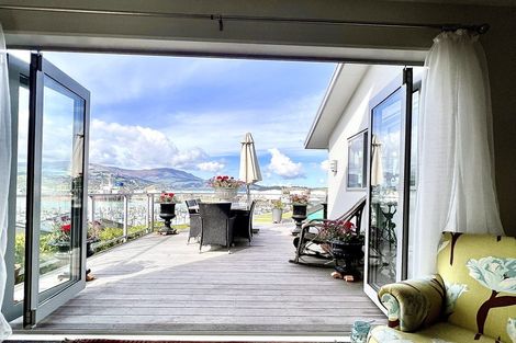Photo of property in 1 Simeon Quay, Lyttelton, 8082