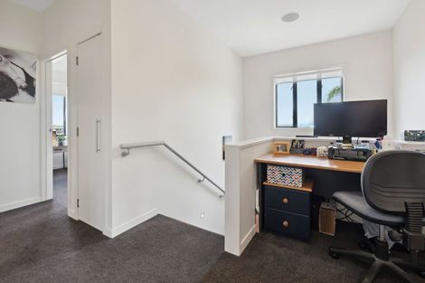 Photo of property in Point Ridge, 130 Gills Road, Albany Heights, Auckland, 0632