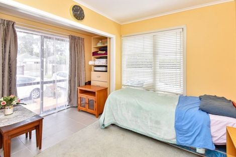 Photo of property in 120 Portage Road, New Lynn, Auckland, 0600