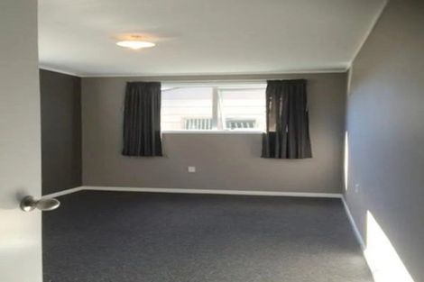 Photo of property in 16 Towai Street, Inglewood, 4330