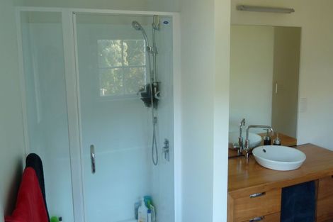 Photo of property in 29 Melrose Road, Island Bay, Wellington, 6023