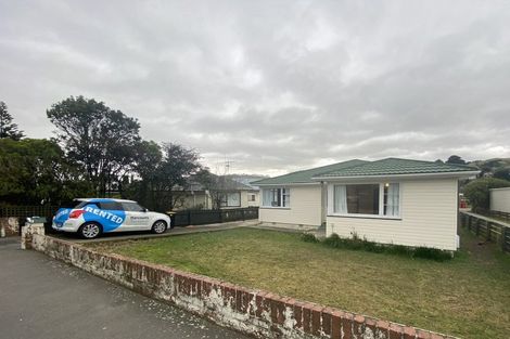 Photo of property in 148 Main Road, Tawa, Wellington, 5028