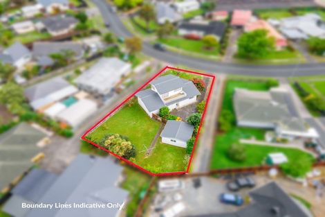 Photo of property in 109 Edgewater Drive, Pakuranga, Auckland, 2010