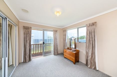 Photo of property in 44 Kaimanawa Street, Kelvin Grove, Palmerston North, 4414