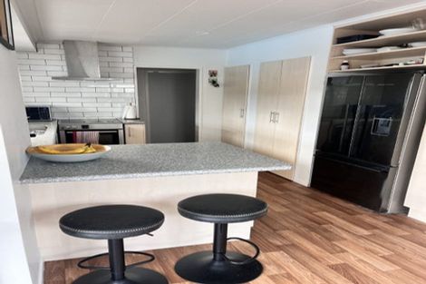 Photo of property in 8 Ryan Crescent, Greenmeadows, Napier, 4112