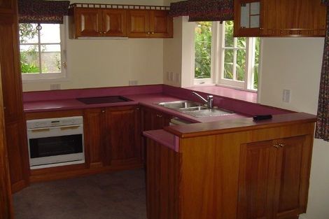 Photo of property in 21 Hicks Close, Whitby, Porirua, 5024