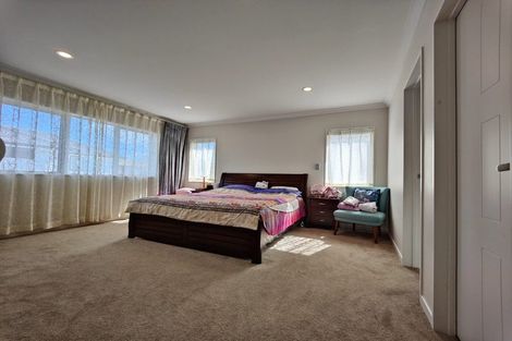 Photo of property in 27 Horsefields Drive, Flat Bush, Auckland, 2019