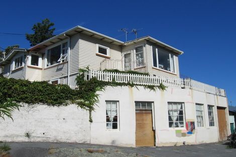 Photo of property in 103 Eden Street, Island Bay, Wellington, 6023